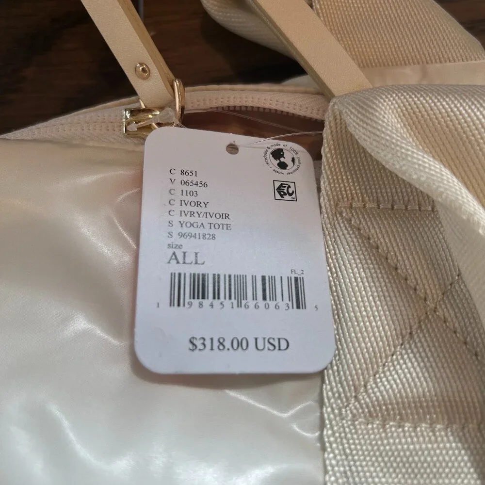 Caraa Yoga Tote by Free People - NWT - Picture 12 of 12